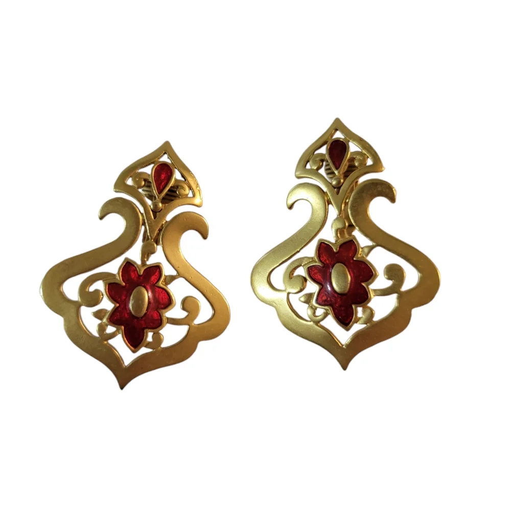 Vintage Avon Enameled Clip On Earrings